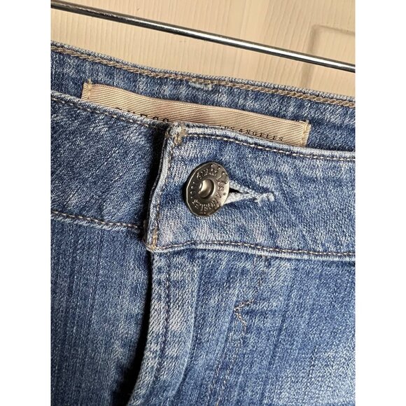 Guess Distressed Denim Jeans *Popped Stitches on Back Pocket* - Picture 4 of 13